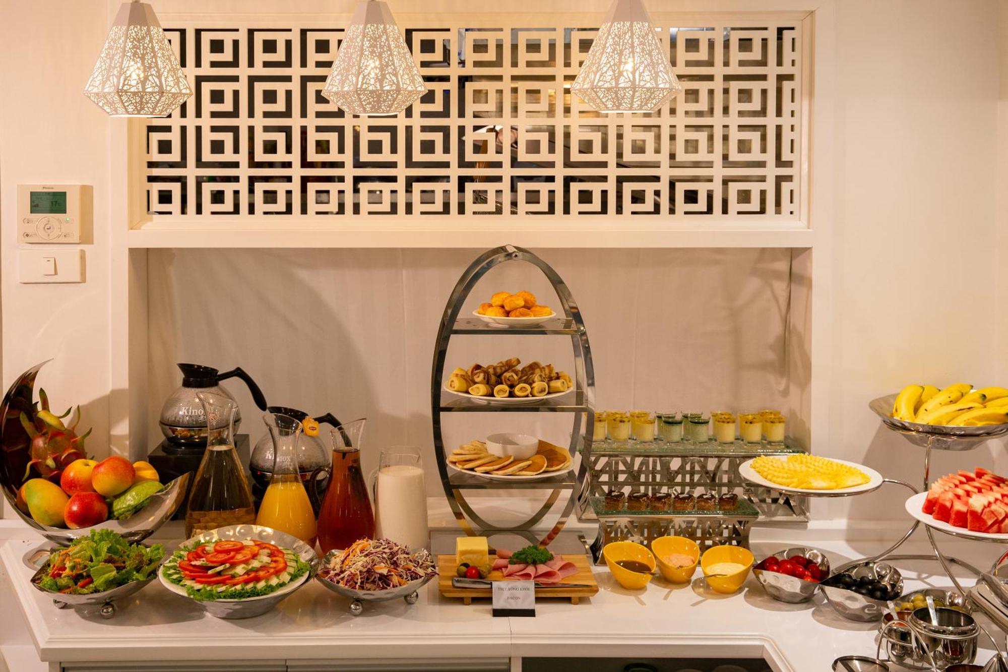 Hanoi Fiesta Central Hotel And Spa Kültér fotó
